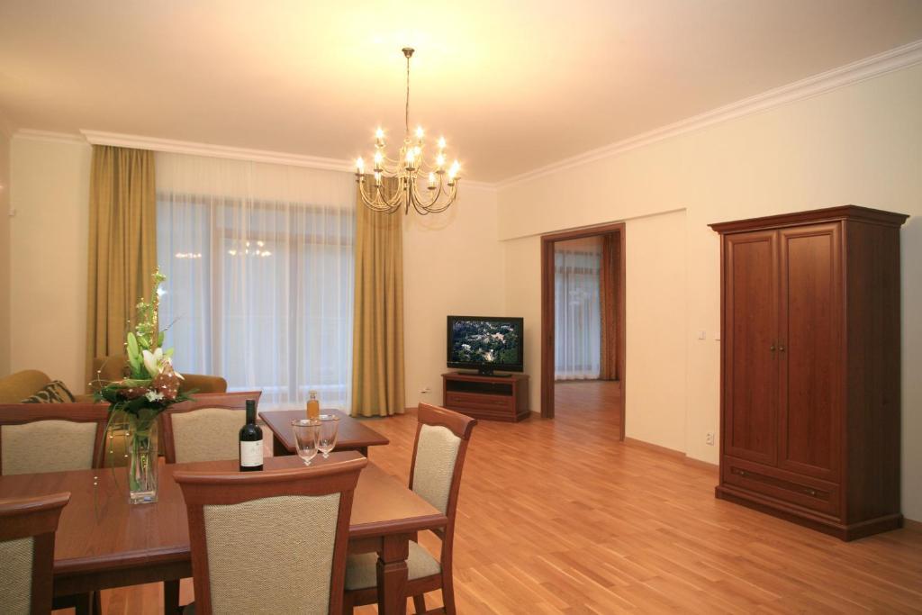 Slunecni Lazne Apartments Karlovy Vary Room photo