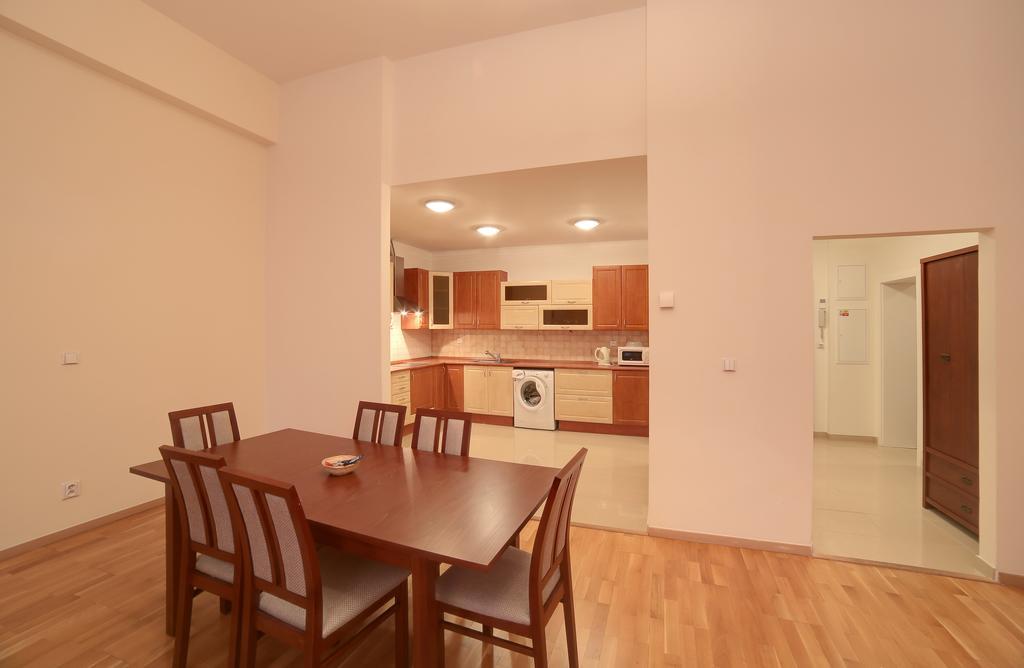 Slunecni Lazne Apartments Karlovy Vary Room photo