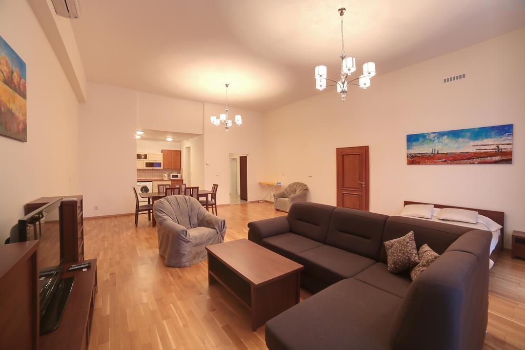 Slunecni Lazne Apartments Karlovy Vary Room photo