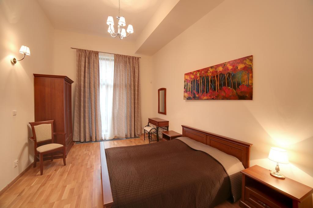 Slunecni Lazne Apartments Karlovy Vary Room photo