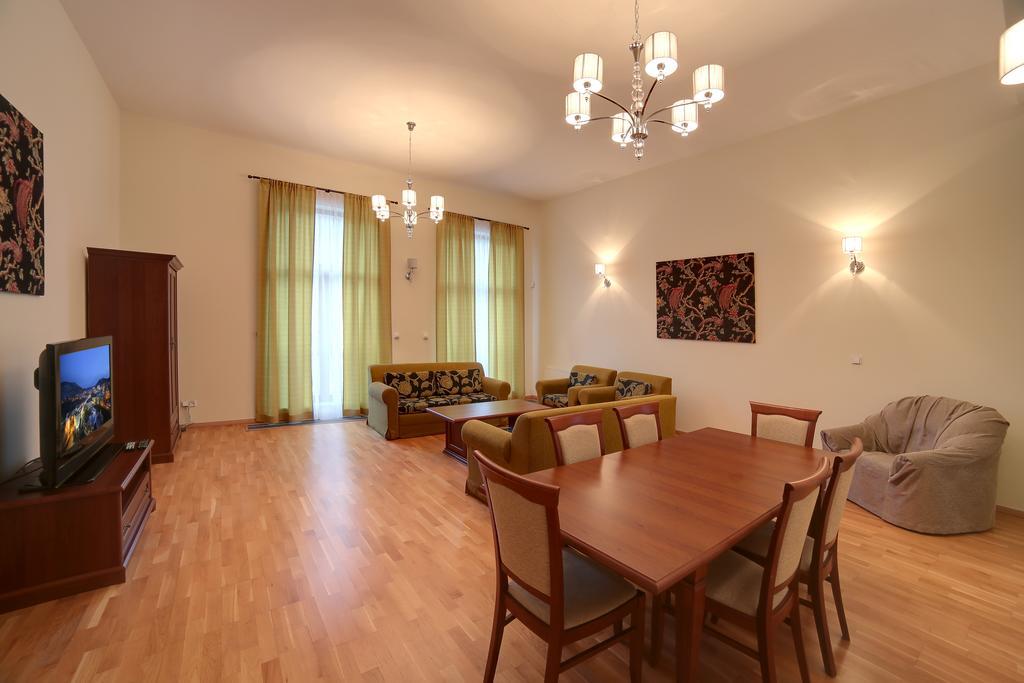 Slunecni Lazne Apartments Karlovy Vary Room photo